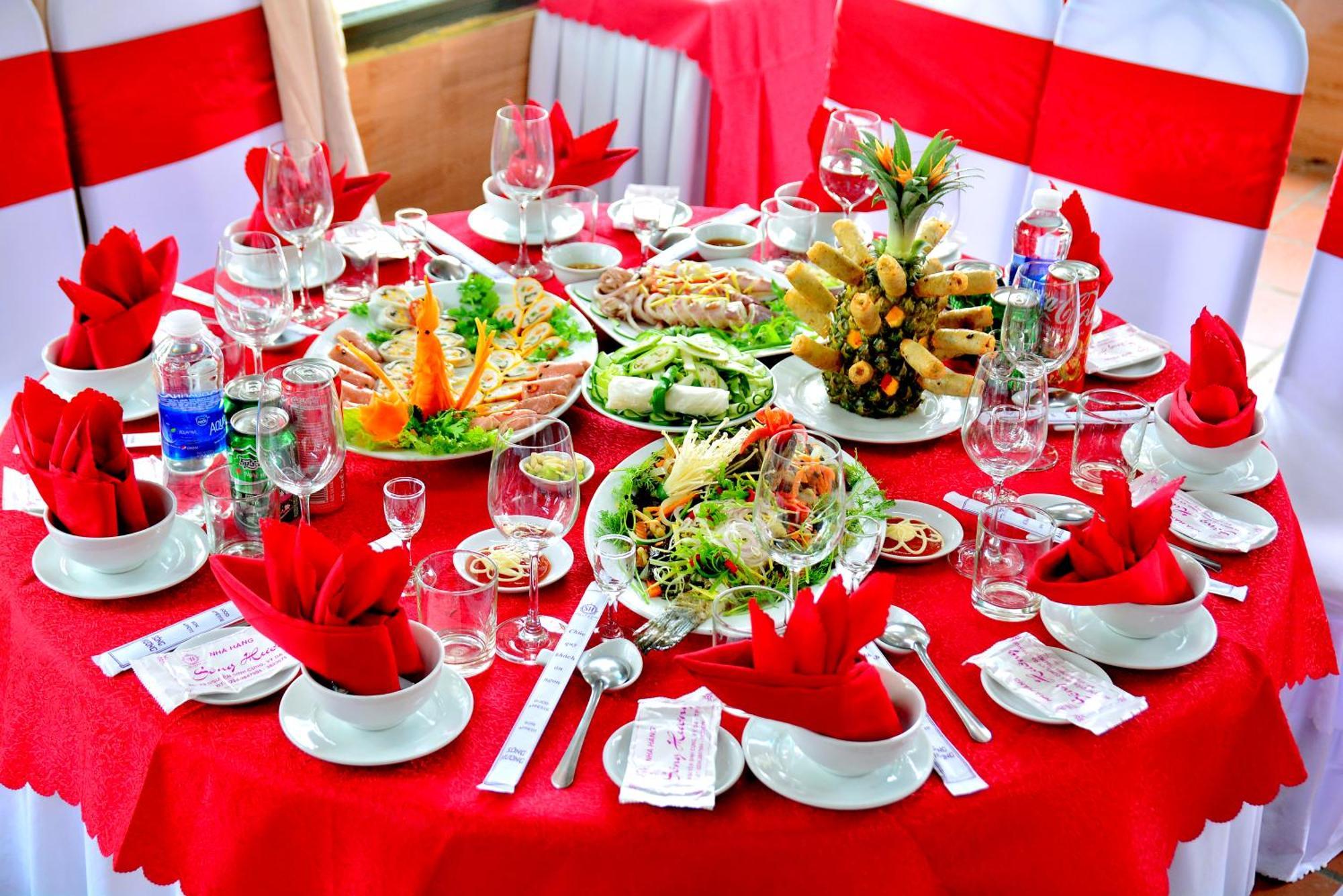 Song Huong Hue Hotel Eksteriør billede